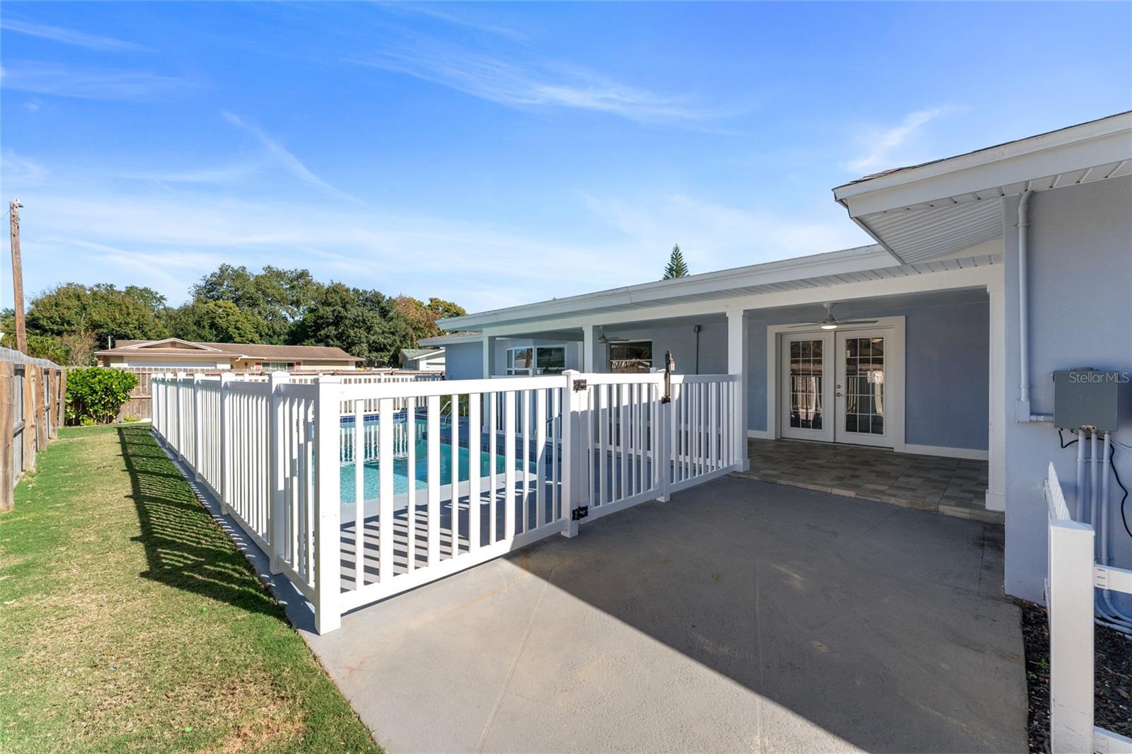 Image 30 of 47 For 1856 Cameo Way