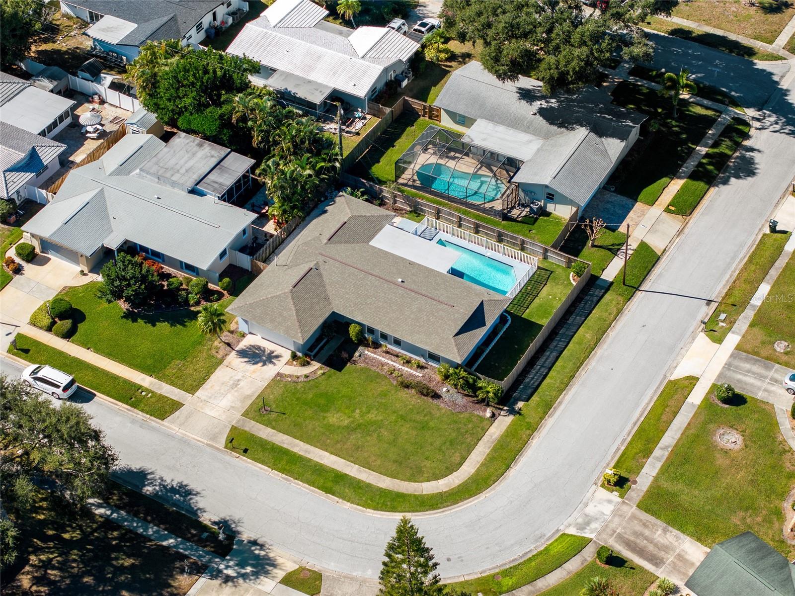 Image 45 of 47 For 1856 Cameo Way