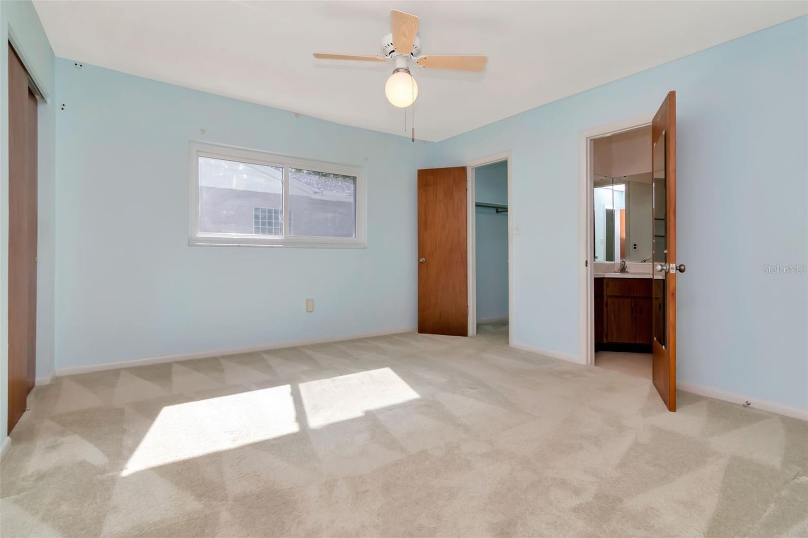 Image 13 of 24 For 12724 Carte Drive