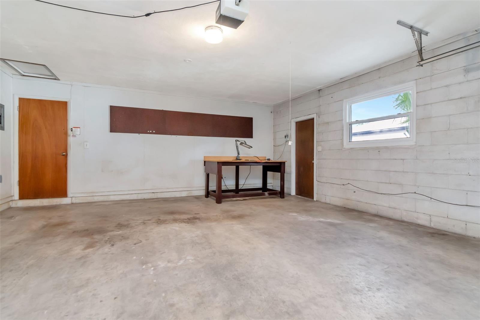 Image 20 of 24 For 12724 Carte Drive