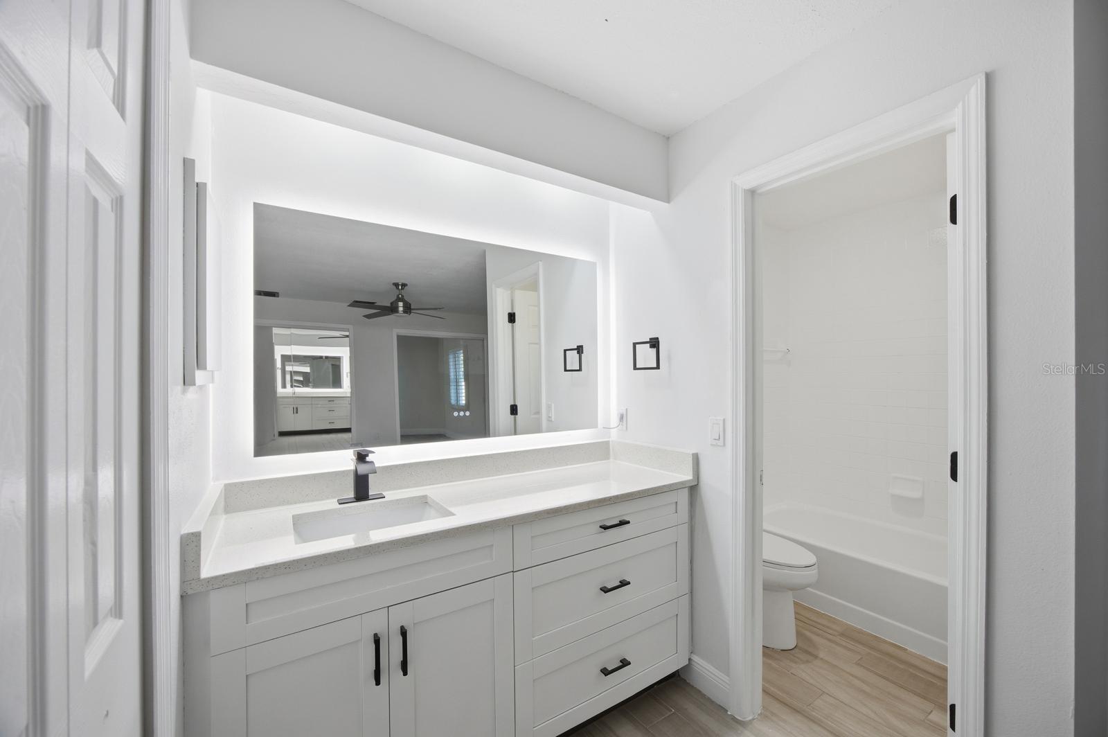 Image 10 of 23 For 858 Concord Lane