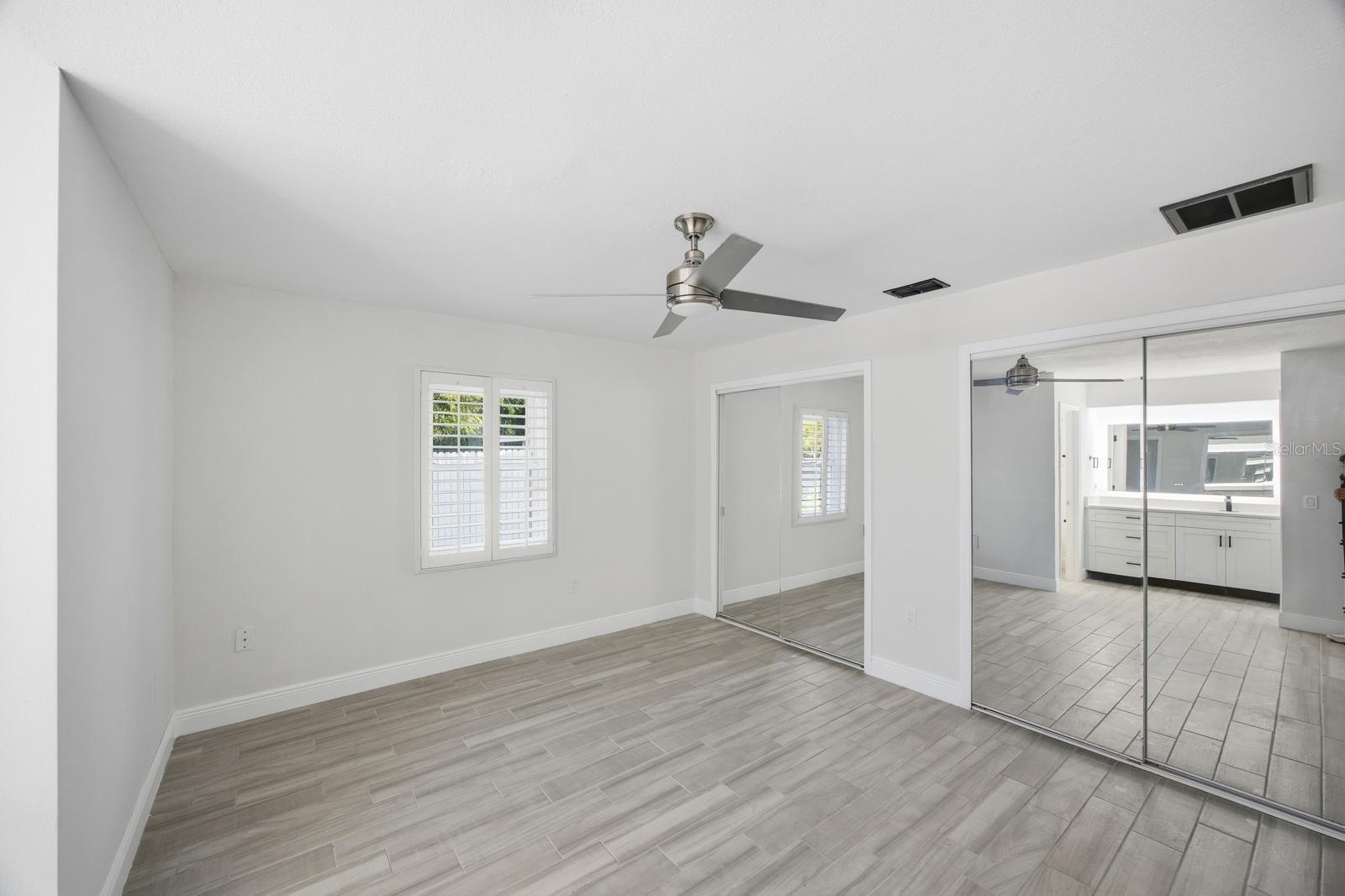 Image 13 of 23 For 858 Concord Lane