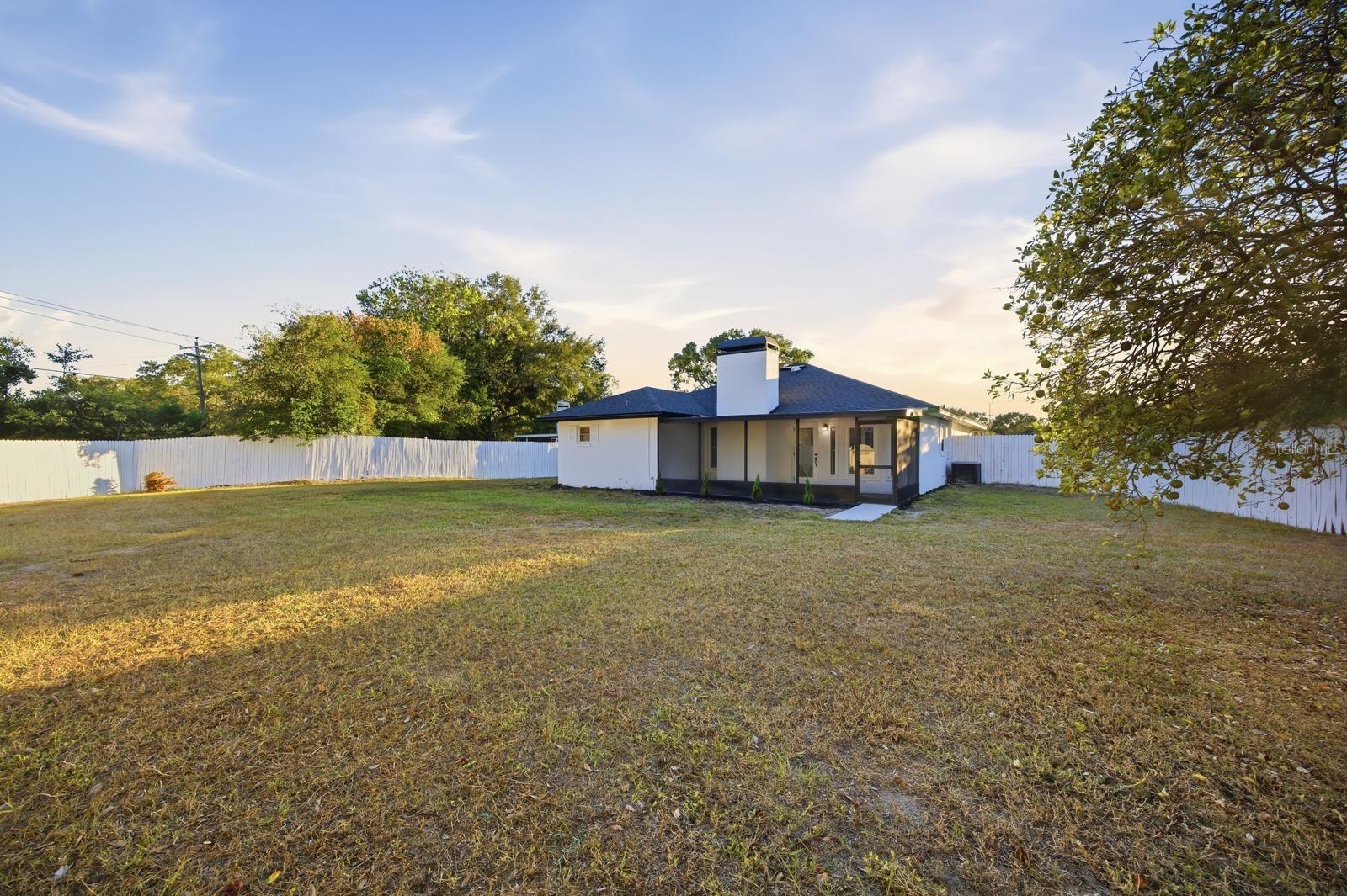 Image 22 of 23 For 858 Concord Lane