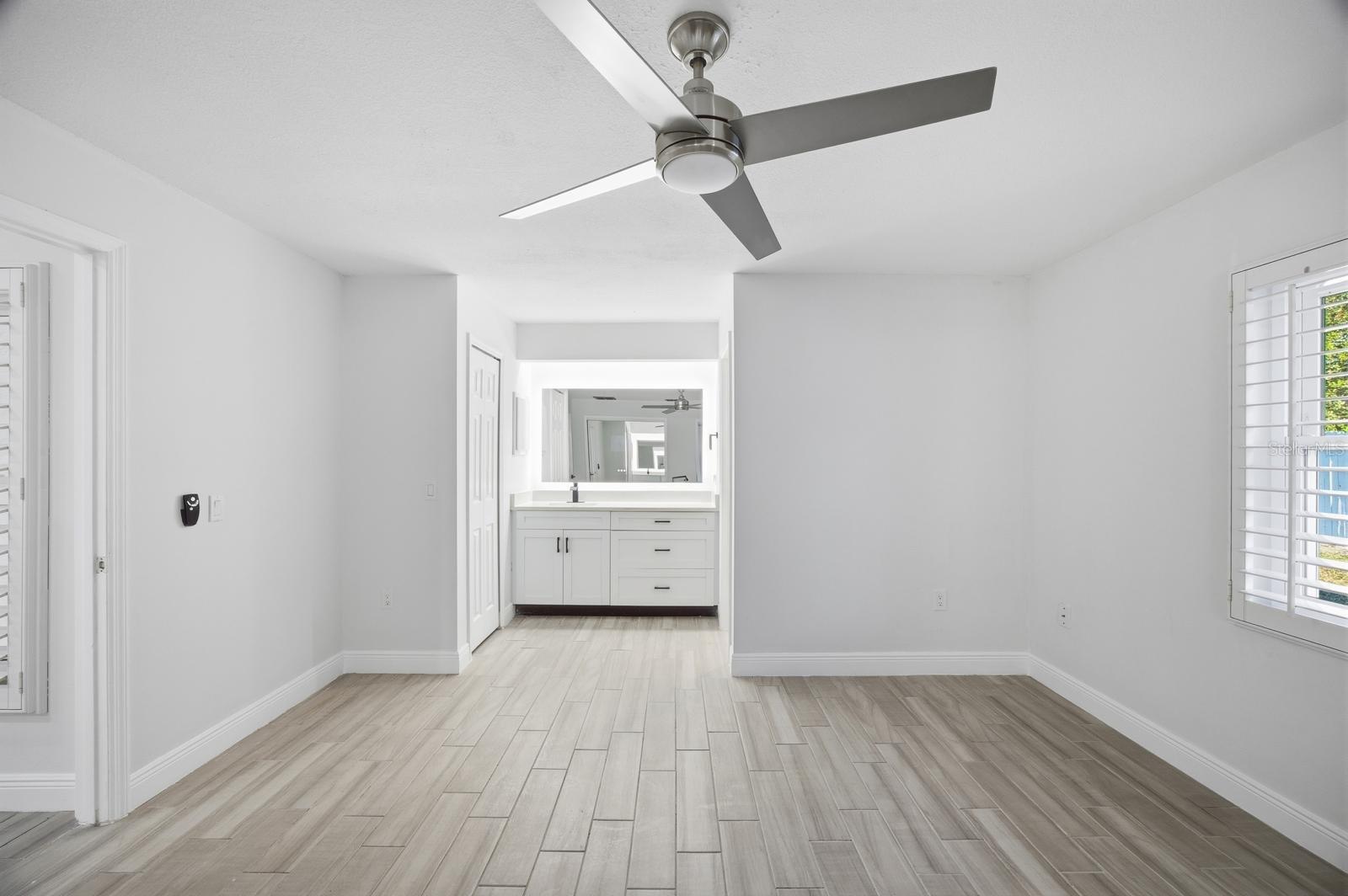 Image 8 of 23 For 858 Concord Lane