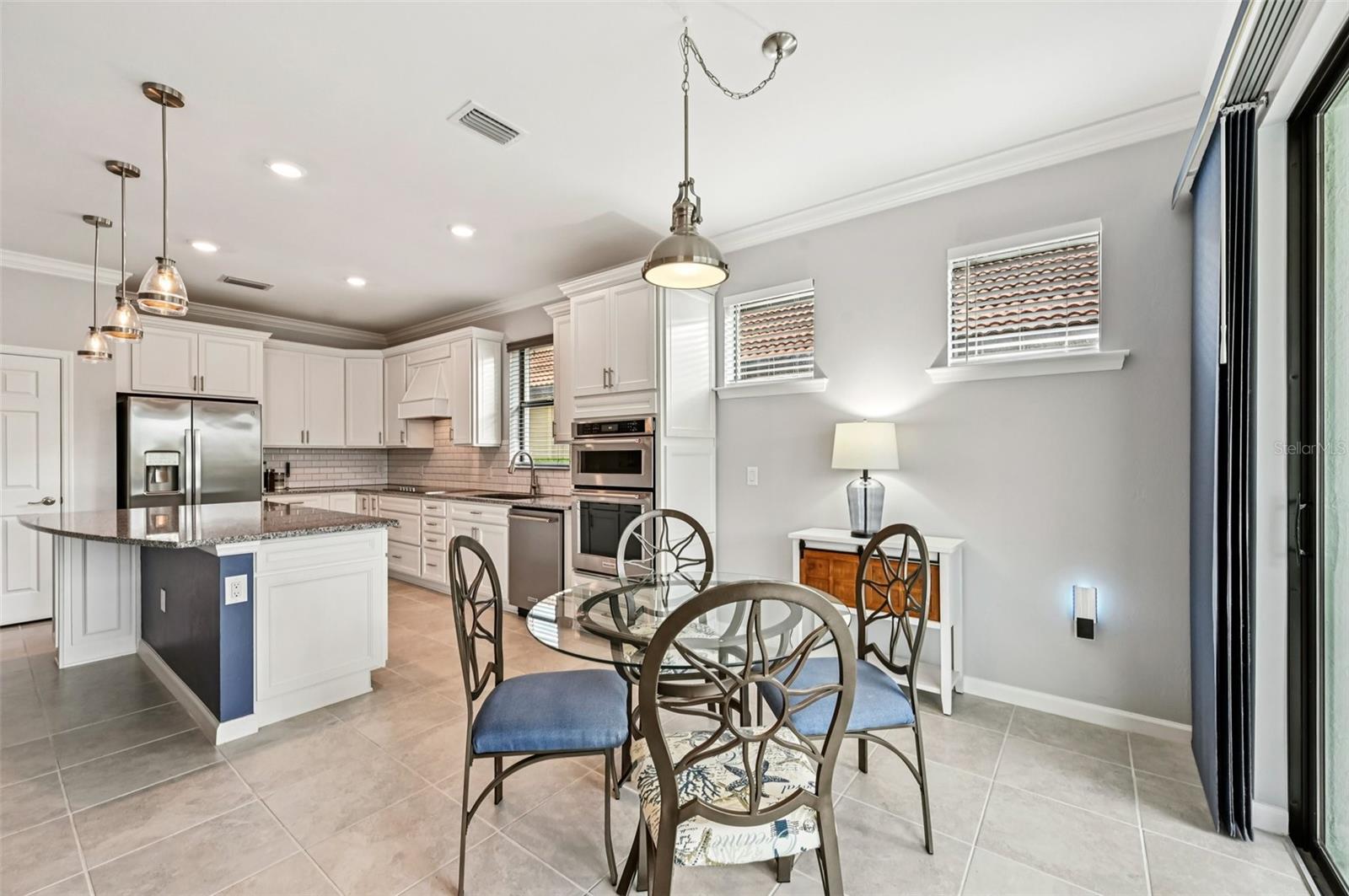 Image 6 of 33 For 2641 Daisy Drive