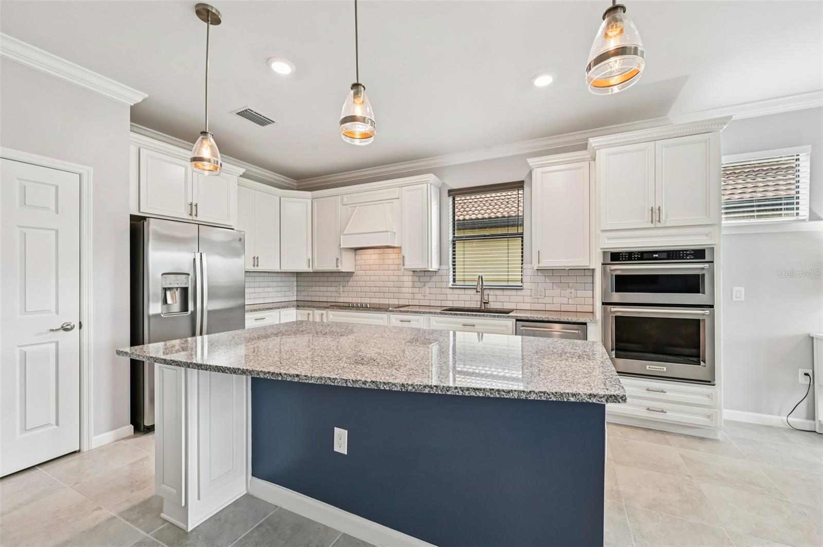 Image 8 of 33 For 2641 Daisy Drive