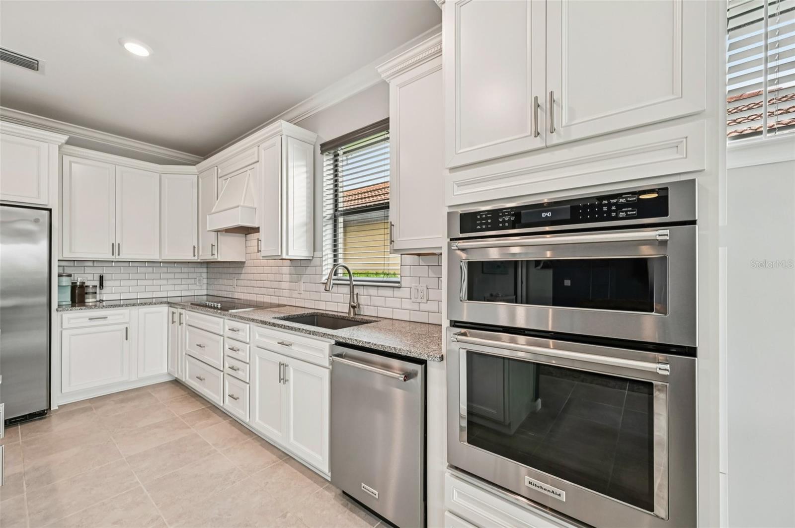 Image 9 of 33 For 2641 Daisy Drive