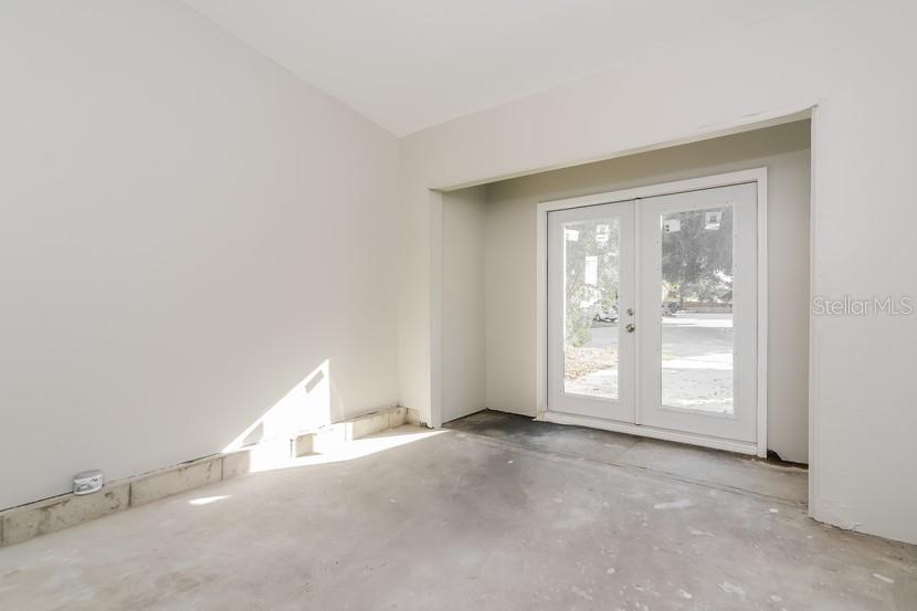 Image 16 of 21 For 559 Martin Place Boulevard