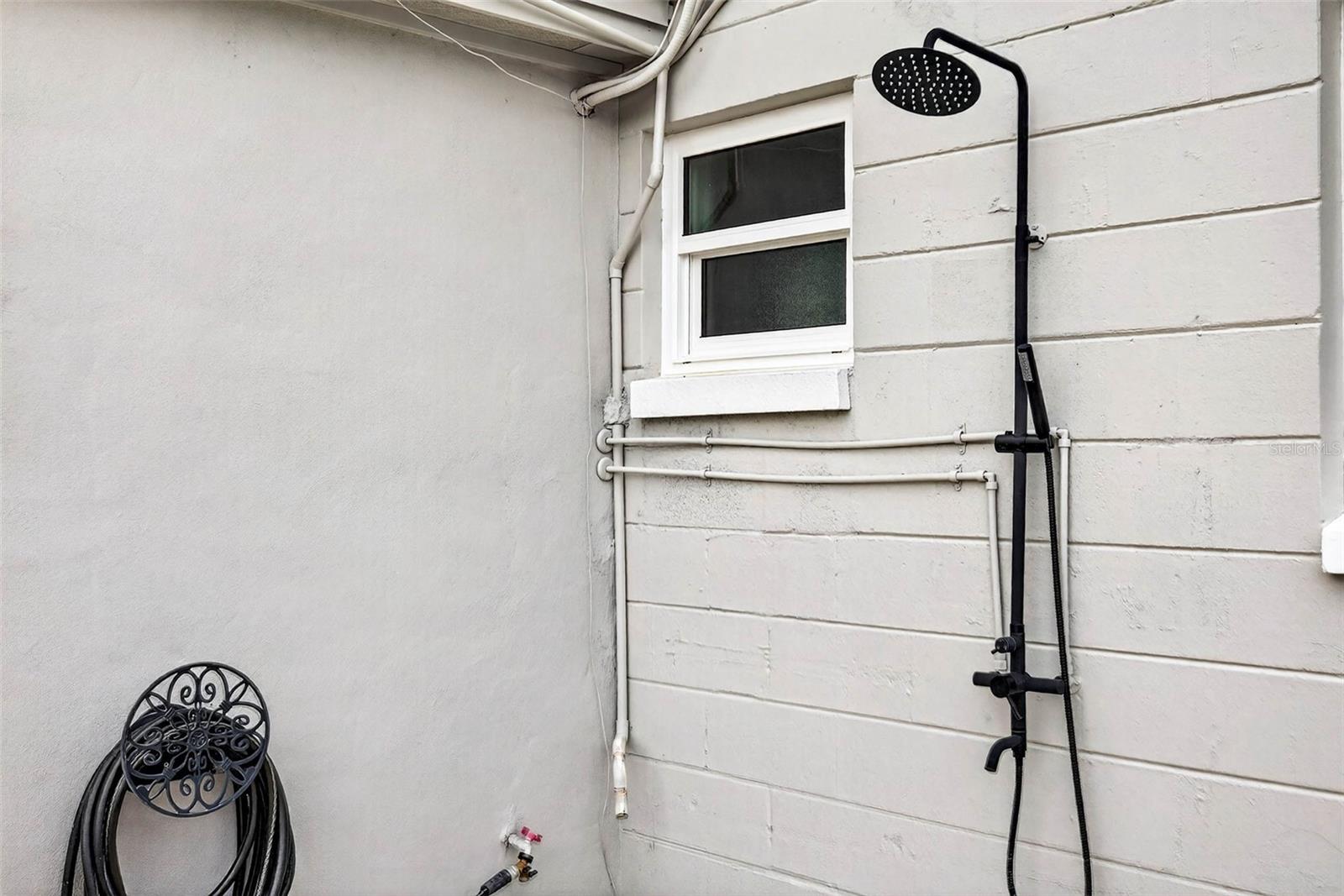 Image 20 of 32 For 5519 Commonwealth Avenue N