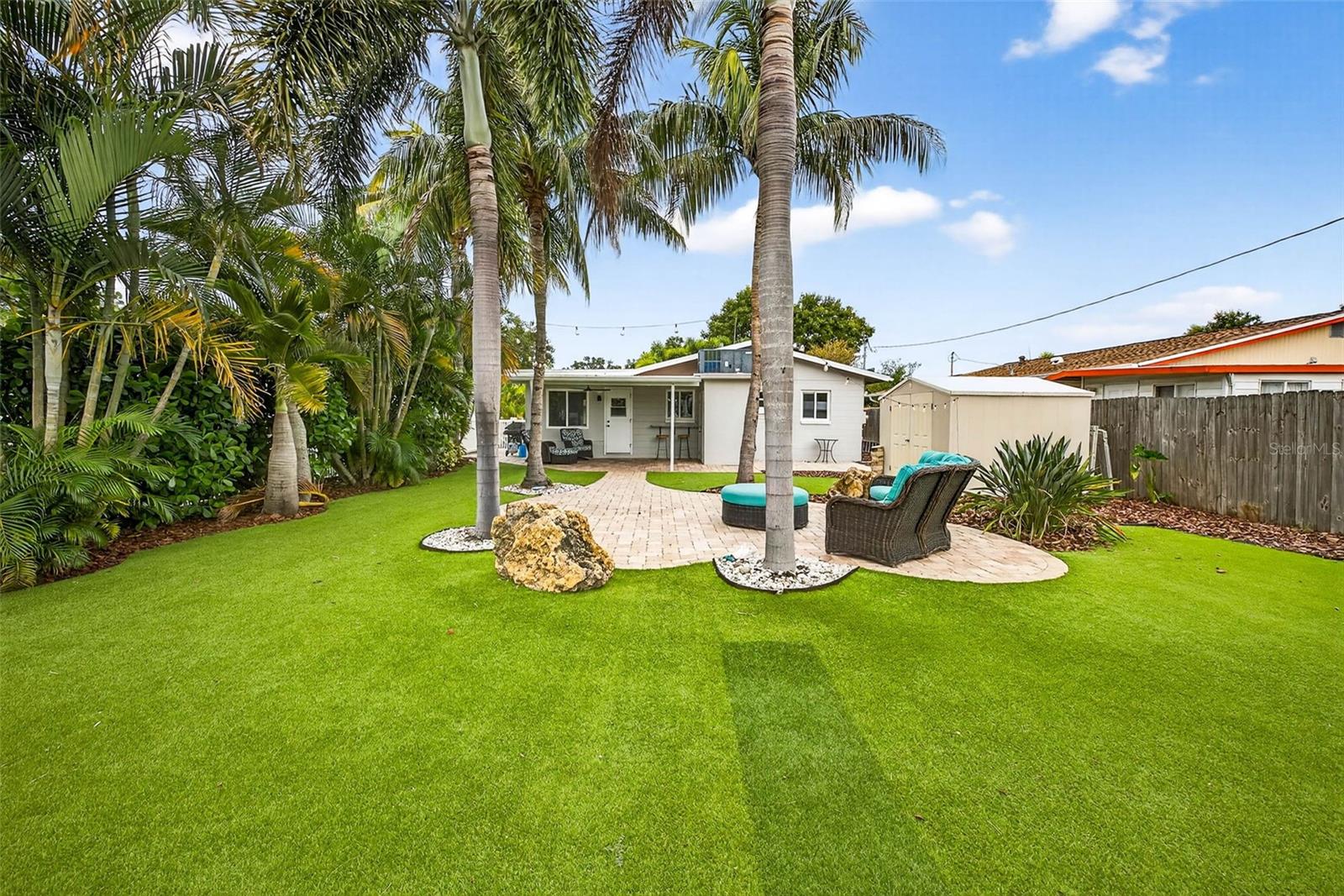 Image 23 of 32 For 5519 Commonwealth Avenue N