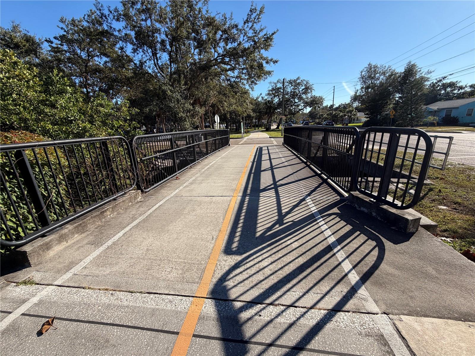 Image 27 of 32 For 5519 Commonwealth Avenue N