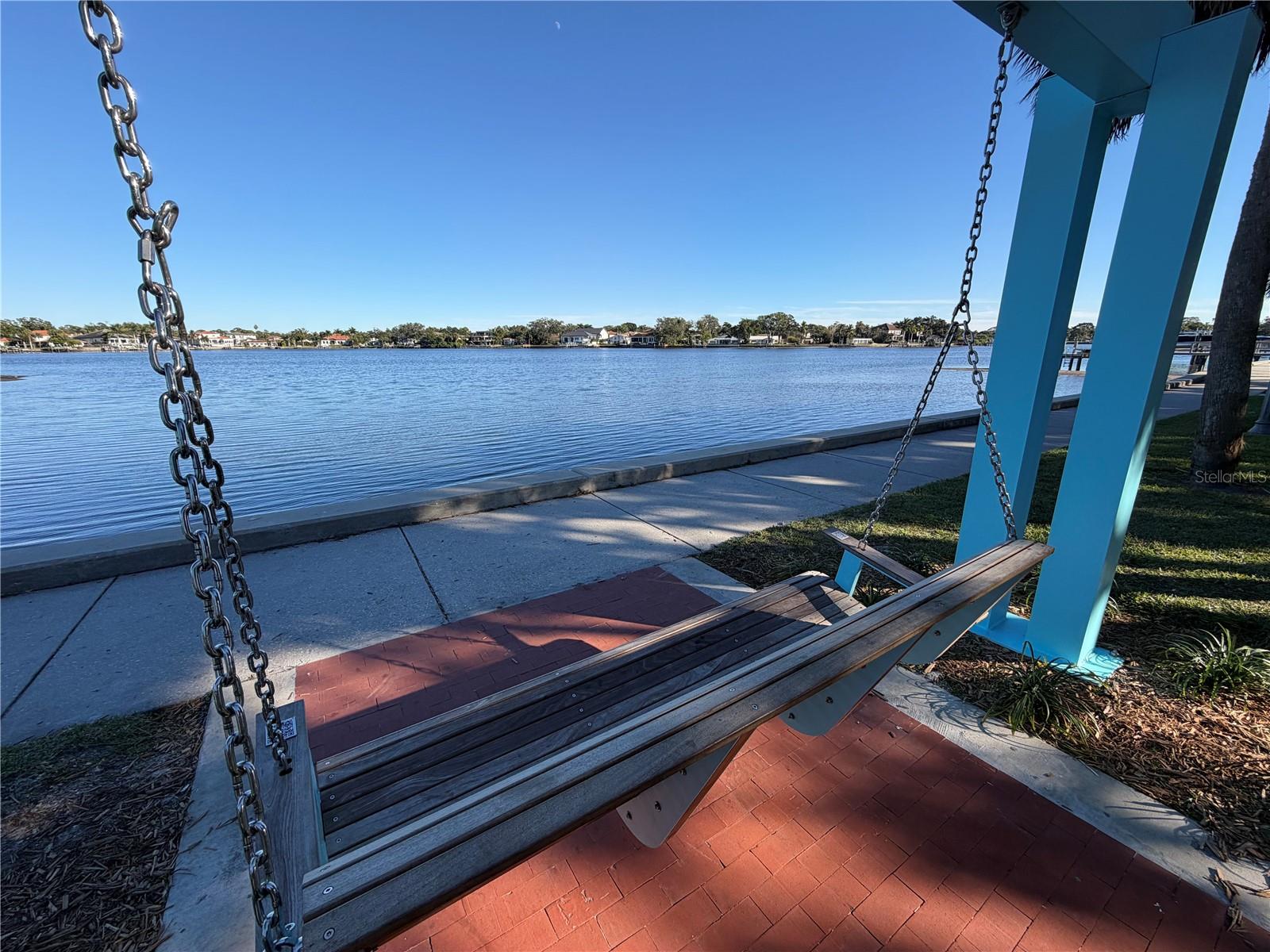 Image 29 of 32 For 5519 Commonwealth Avenue N