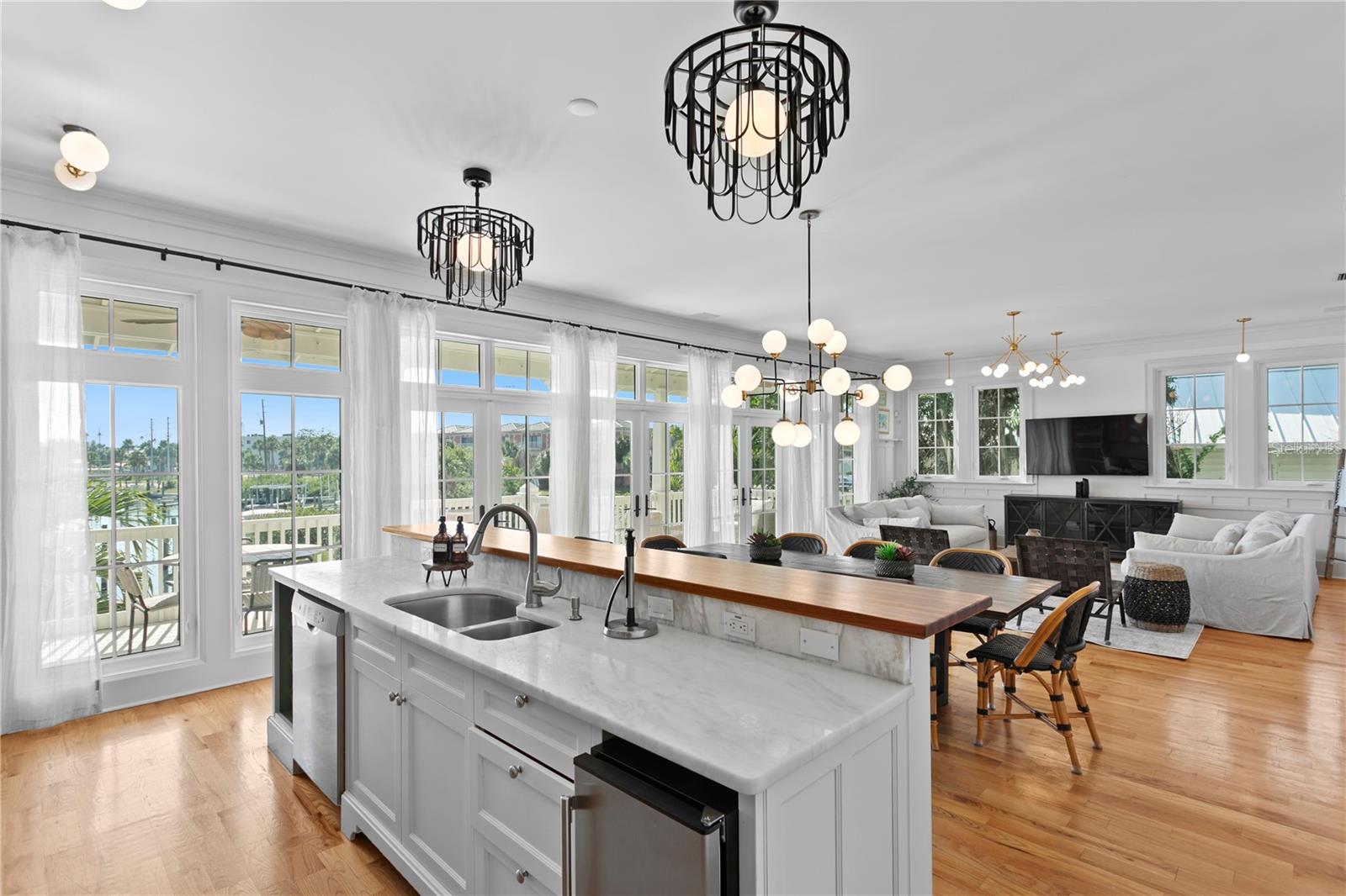 Image 12 of 53 For 3333 Maritana Drive