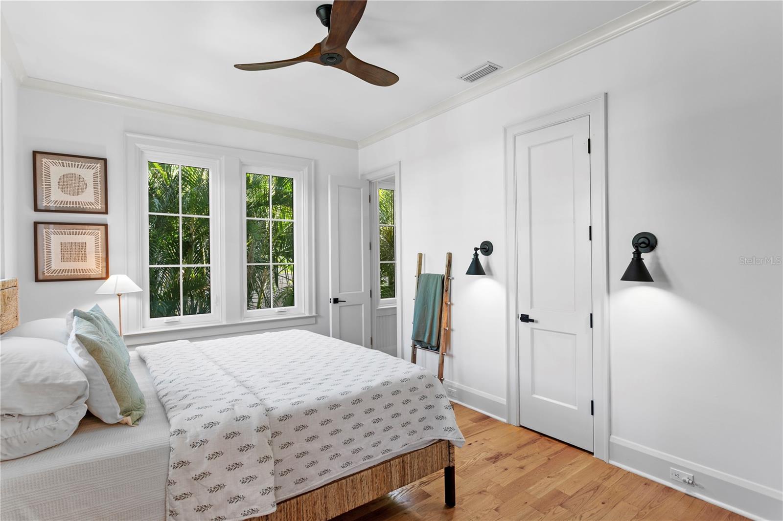 Image 22 of 53 For 3333 Maritana Drive