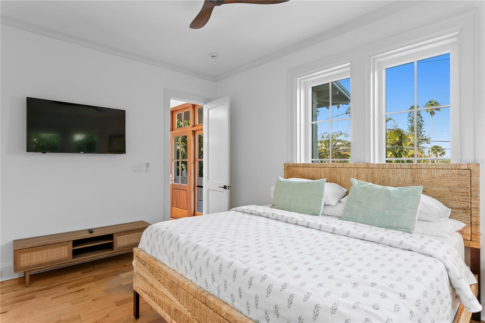 Image 23 of 53 For 3333 Maritana Drive