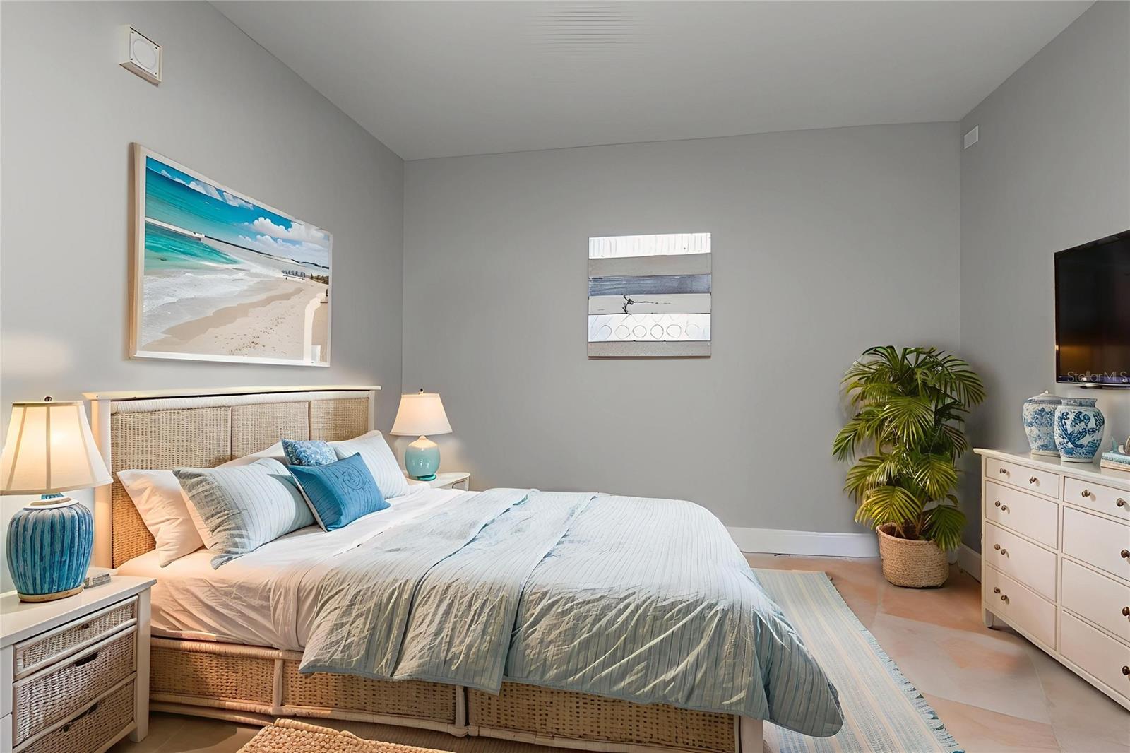 Image 16 of 52 For 450 Knights Run Avenue 503