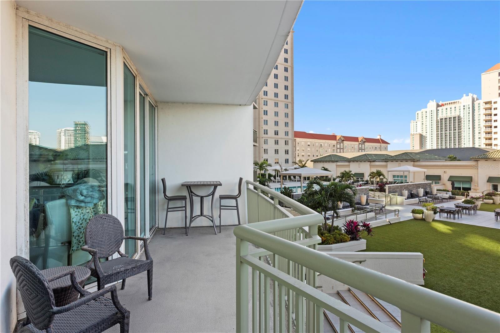 Image 18 of 52 For 450 Knights Run Avenue 503