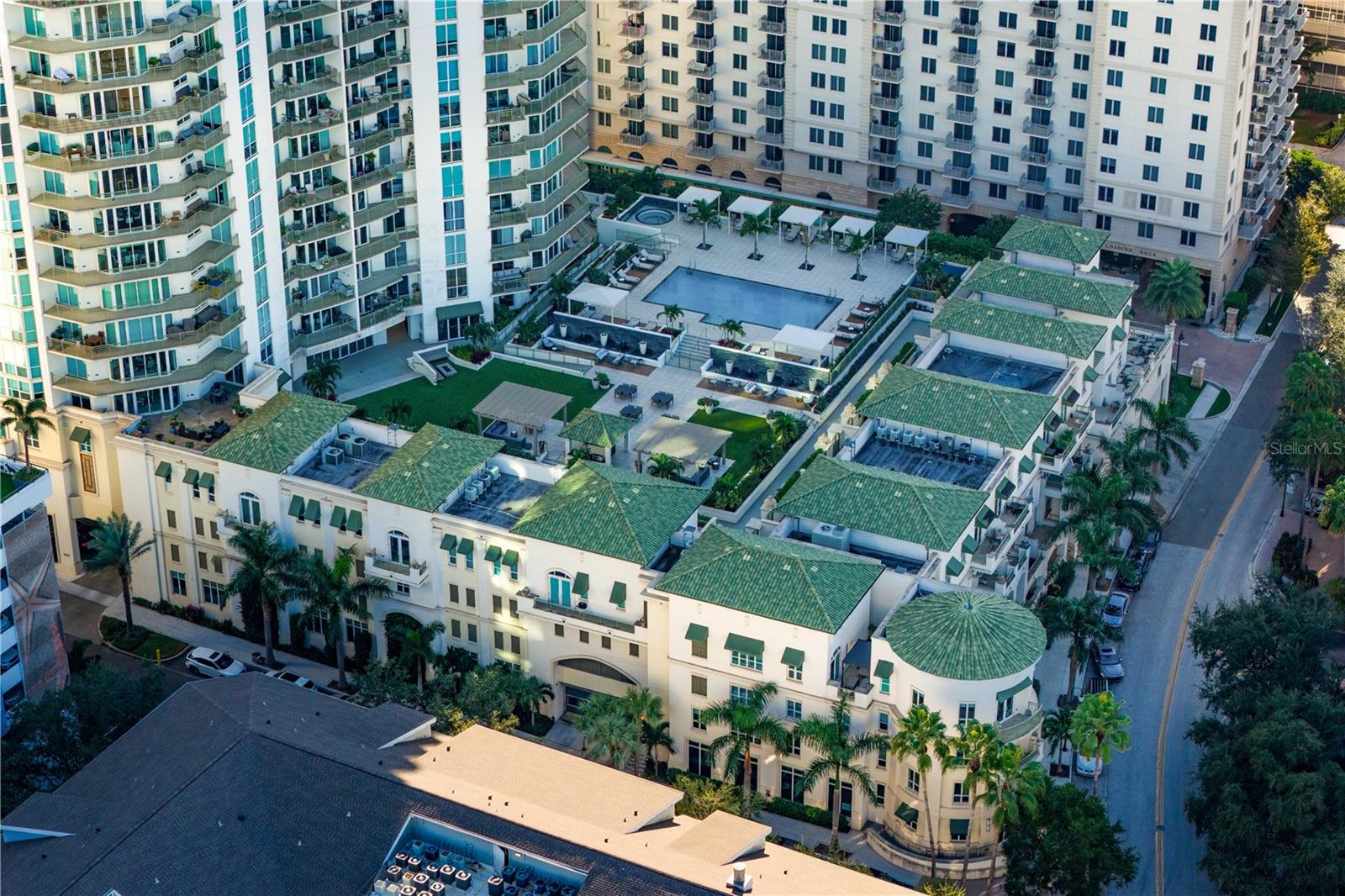 Image 41 of 52 For 450 Knights Run Avenue 503