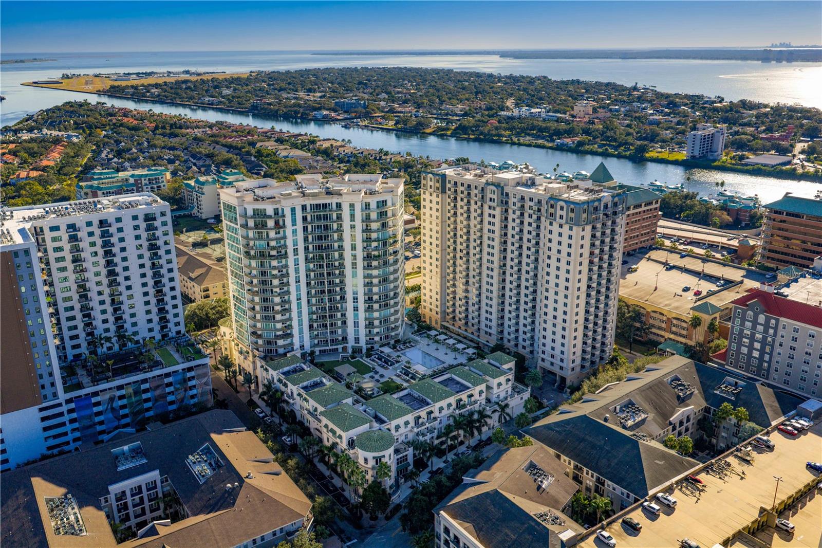 Image 44 of 52 For 450 Knights Run Avenue 503