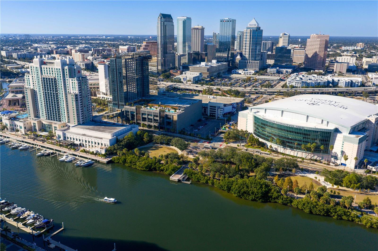 Image 46 of 52 For 450 Knights Run Avenue 503