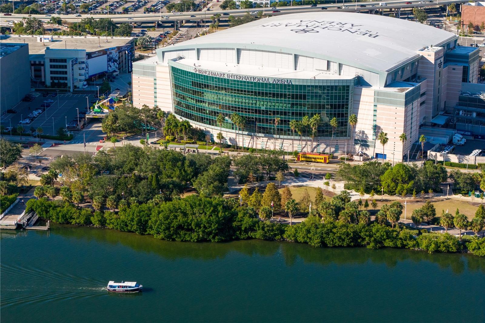 Image 47 of 52 For 450 Knights Run Avenue 503