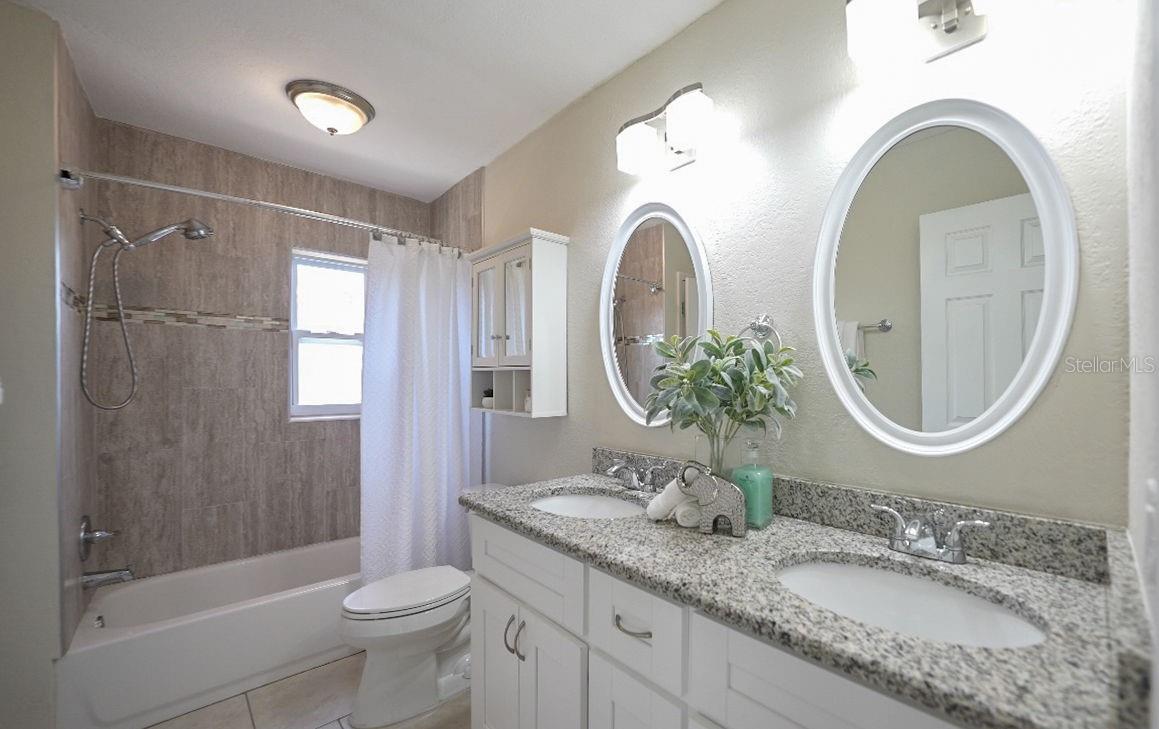 Image 23 of 36 For 1800 Magnolia Drive