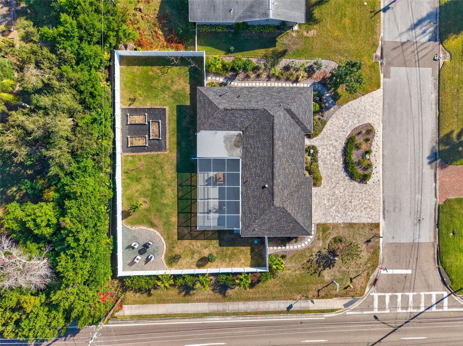 Image 31 of 36 For 1800 Magnolia Drive