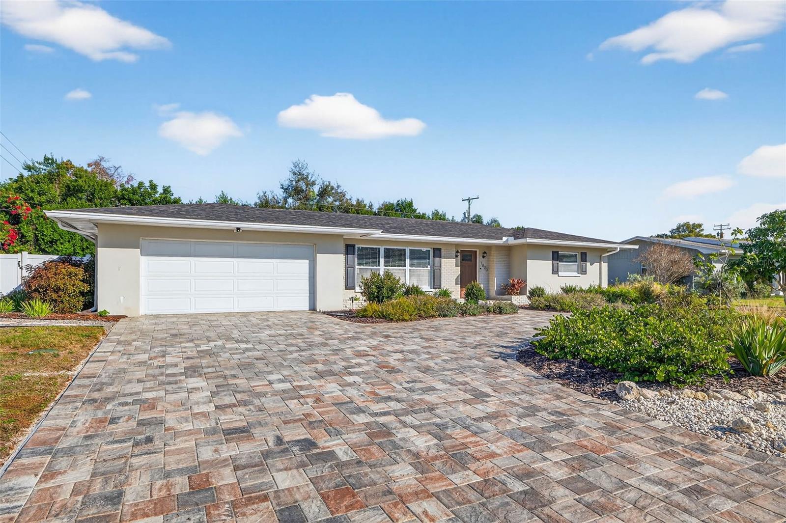 Image 35 of 36 For 1800 Magnolia Drive