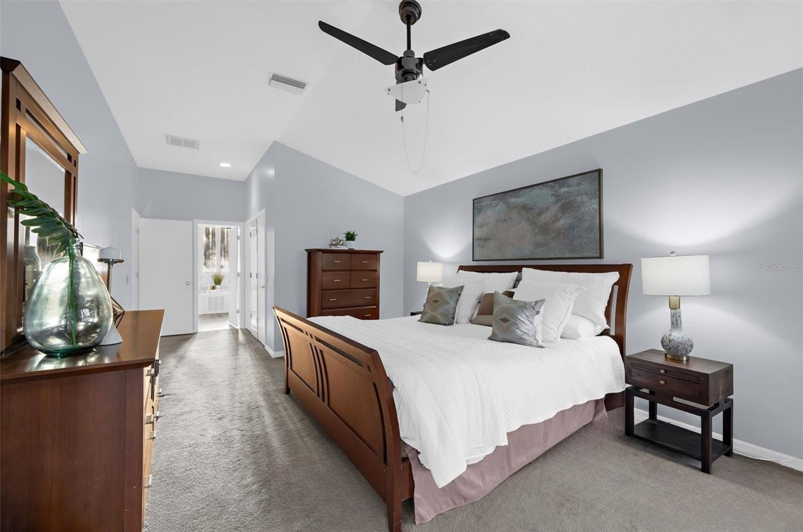 Listing photo id 22 for 2309 Landing Way