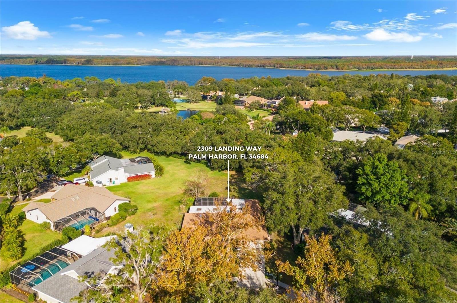 Listing photo id 1 for 2309 Landing Way