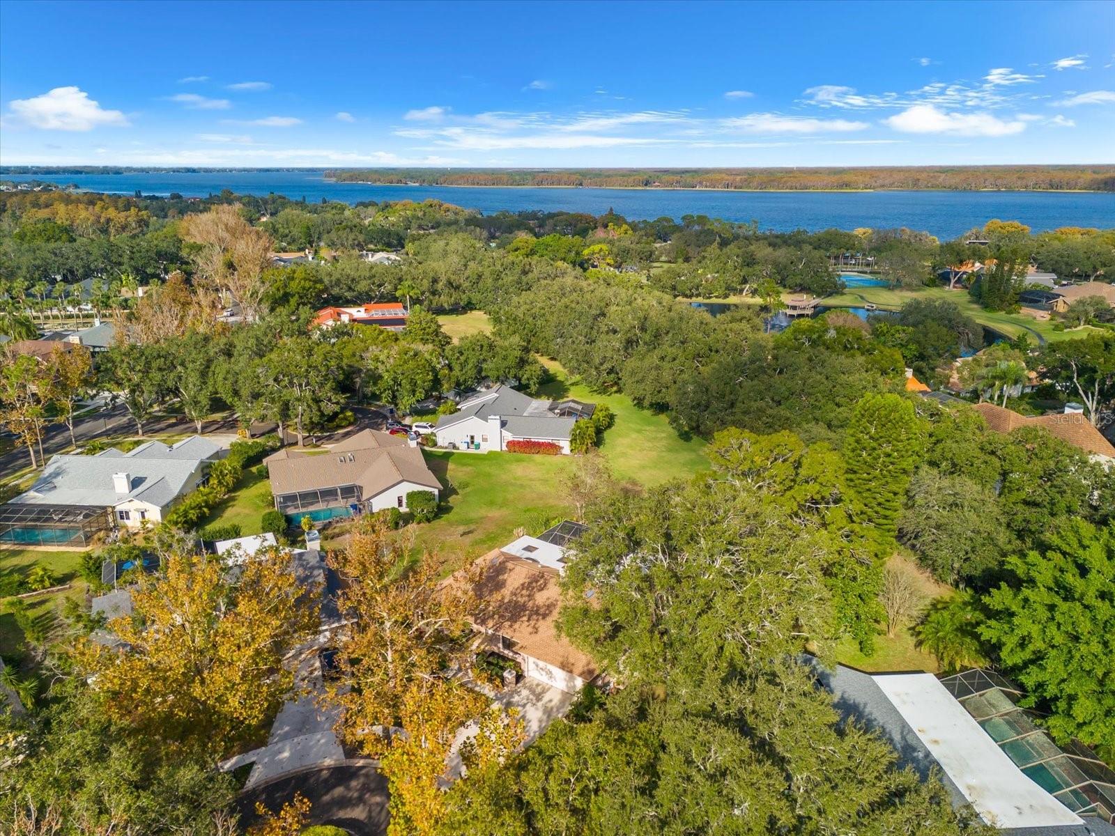 Listing photo id 49 for 2309 Landing Way