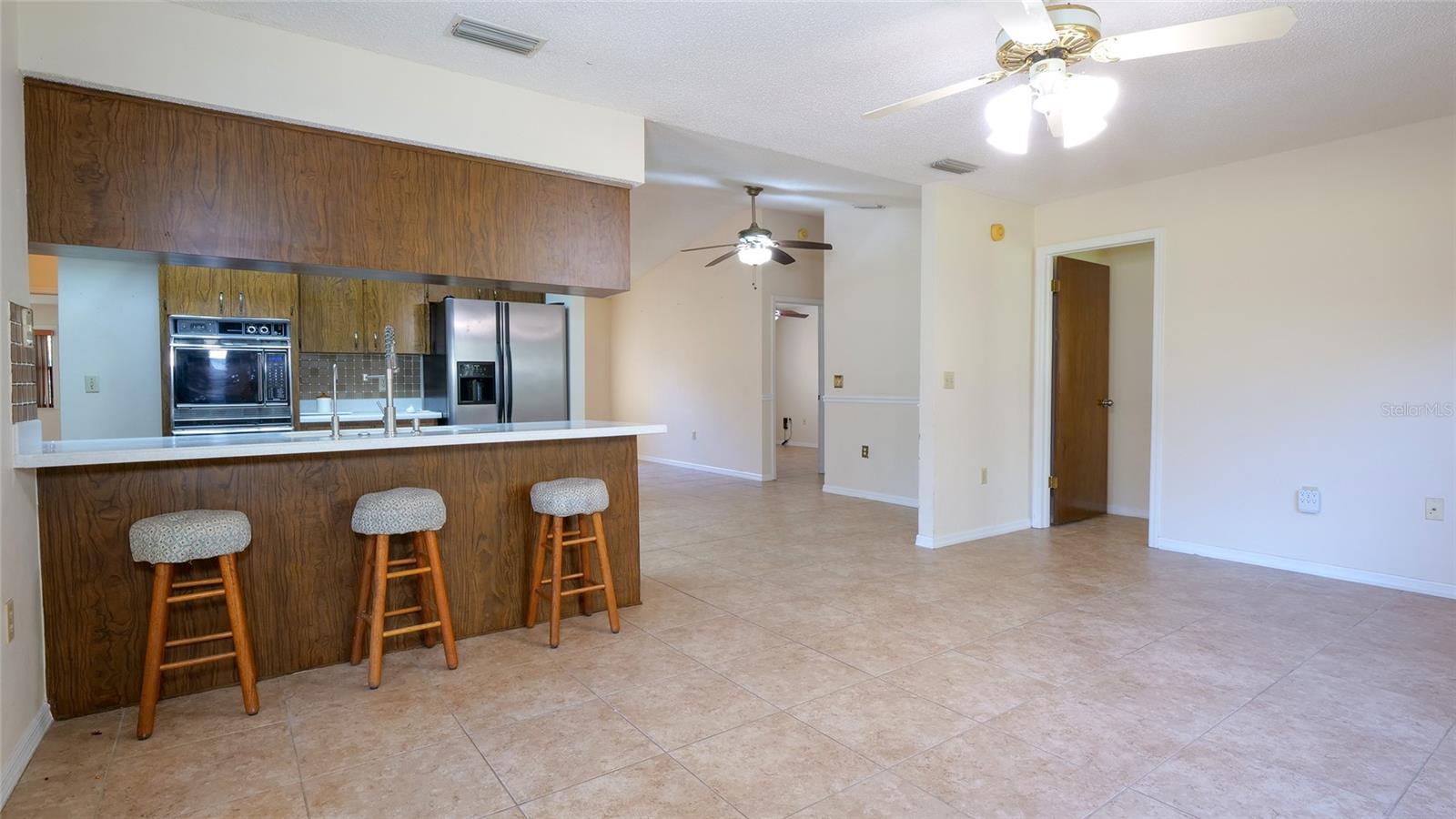 Image 11 of 38 For 10960 Echo Loop