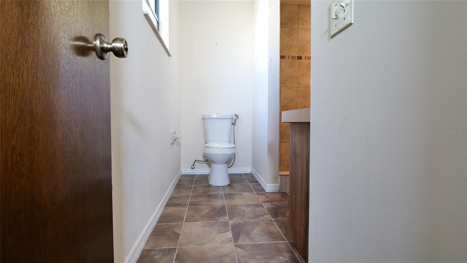 Image 16 of 38 For 10960 Echo Loop