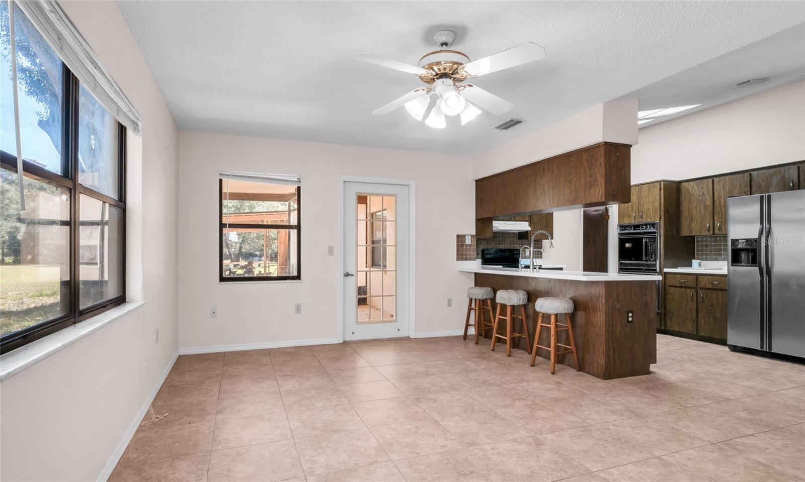 Image 9 of 38 For 10960 Echo Loop