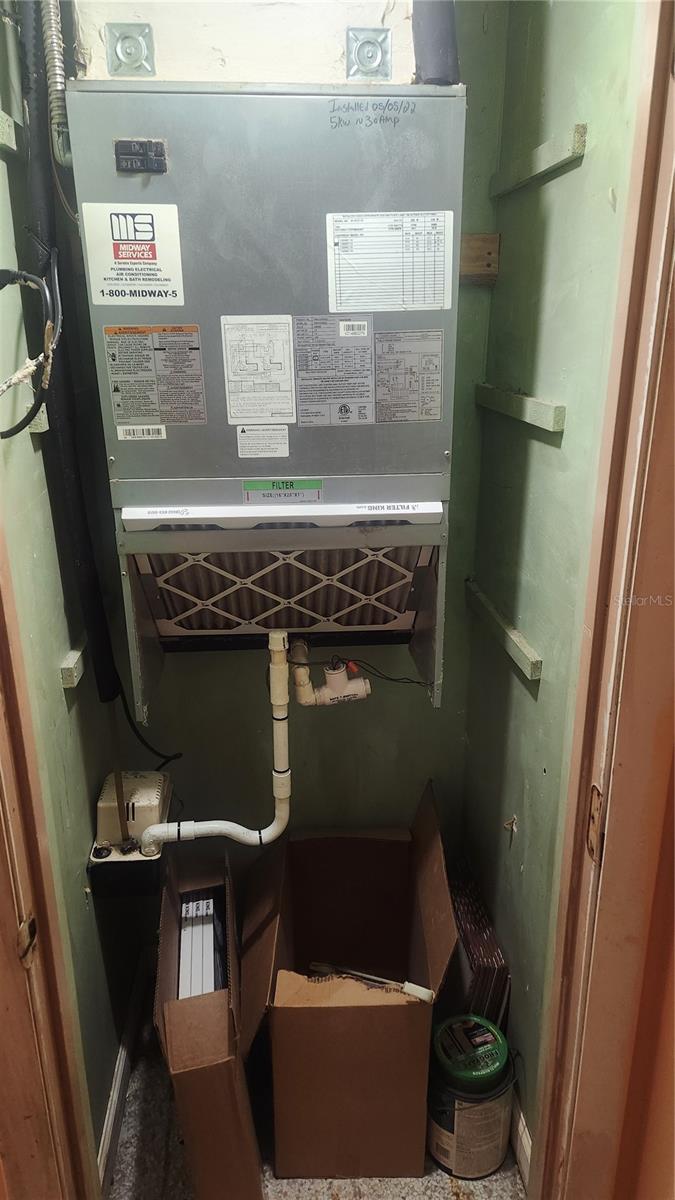 Image 11 of 27 For 736 San Christopher Drive