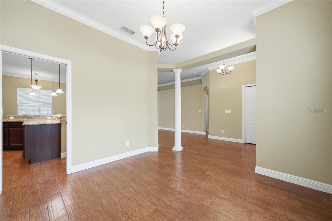 Image 17 of 39 For 3017 Via Siena Street