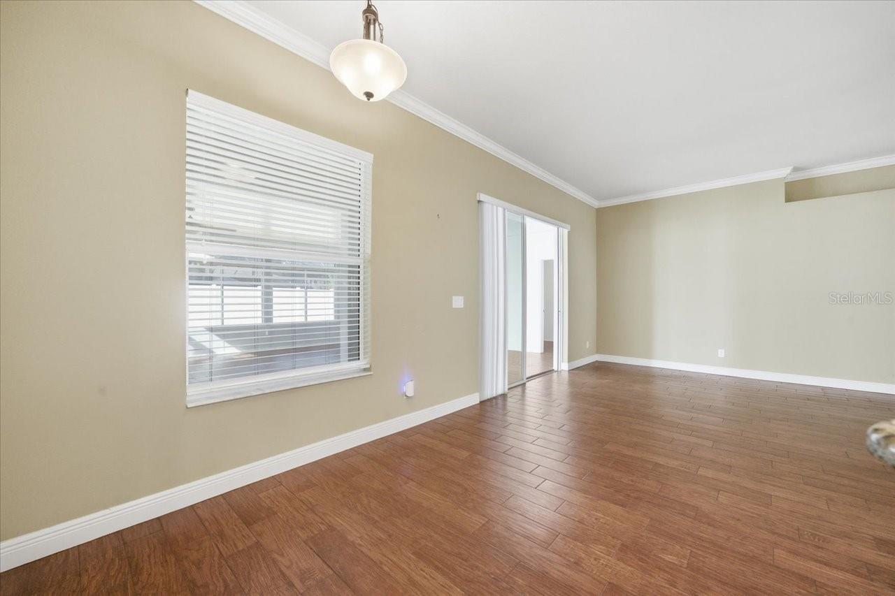 Image 18 of 39 For 3017 Via Siena Street