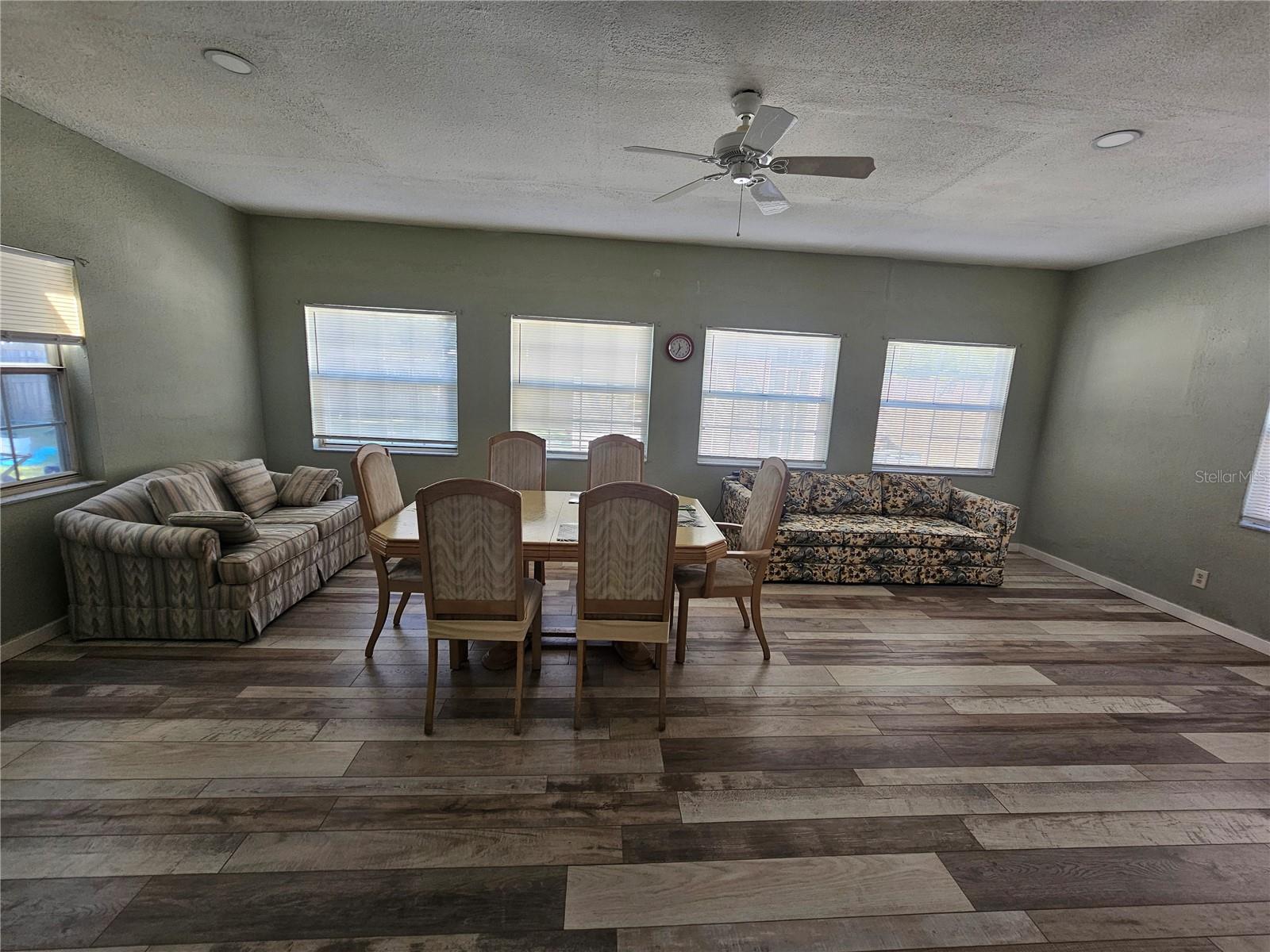 Image 9 of 19 For 8400 56th Street N