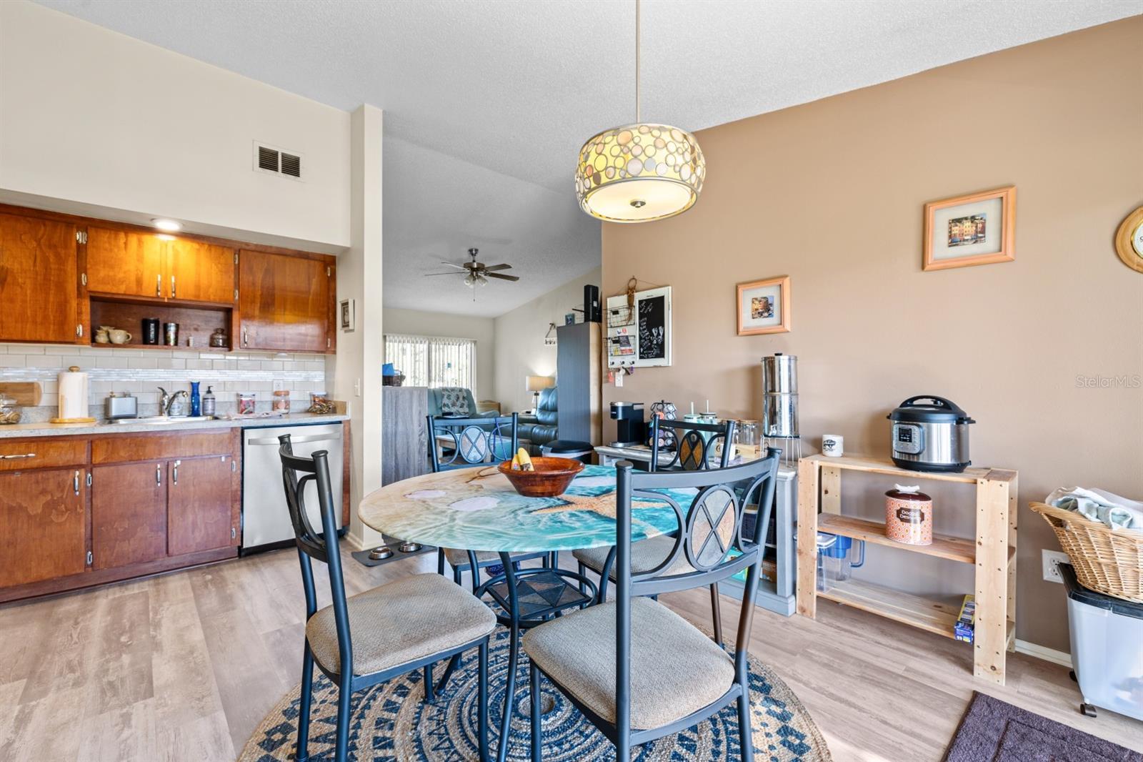 Image 10 of 31 For 9979 88th Way