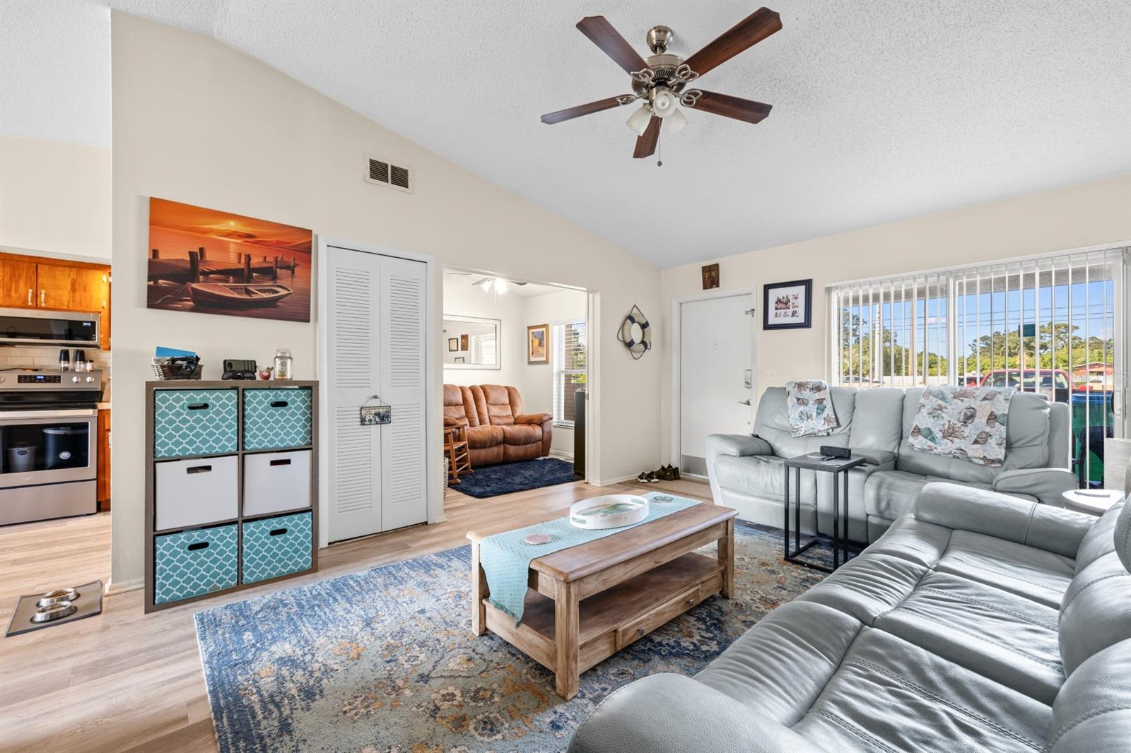 Image 5 of 31 For 9979 88th Way