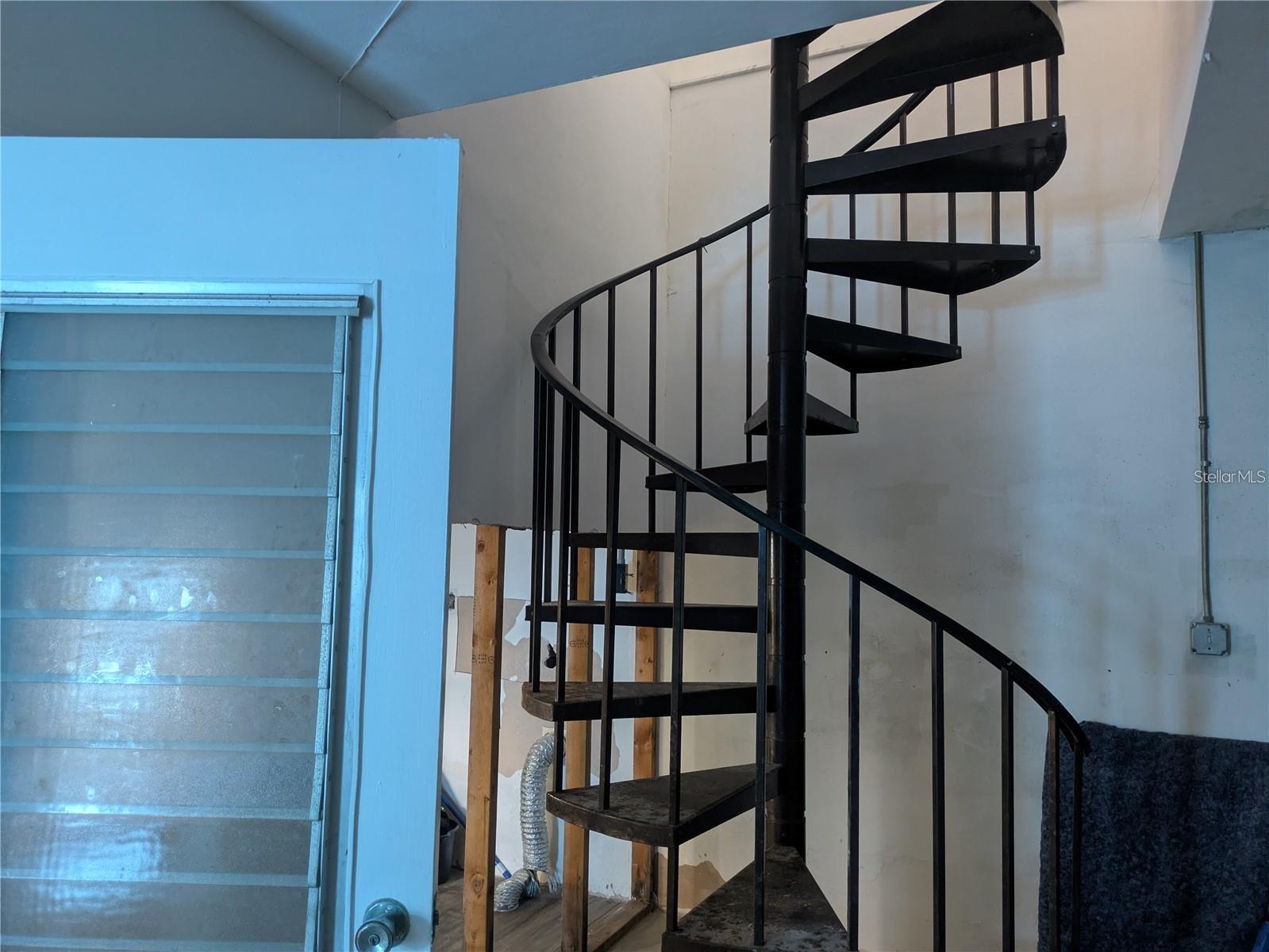 Image 13 of 20 For 5930 Bahama Way N