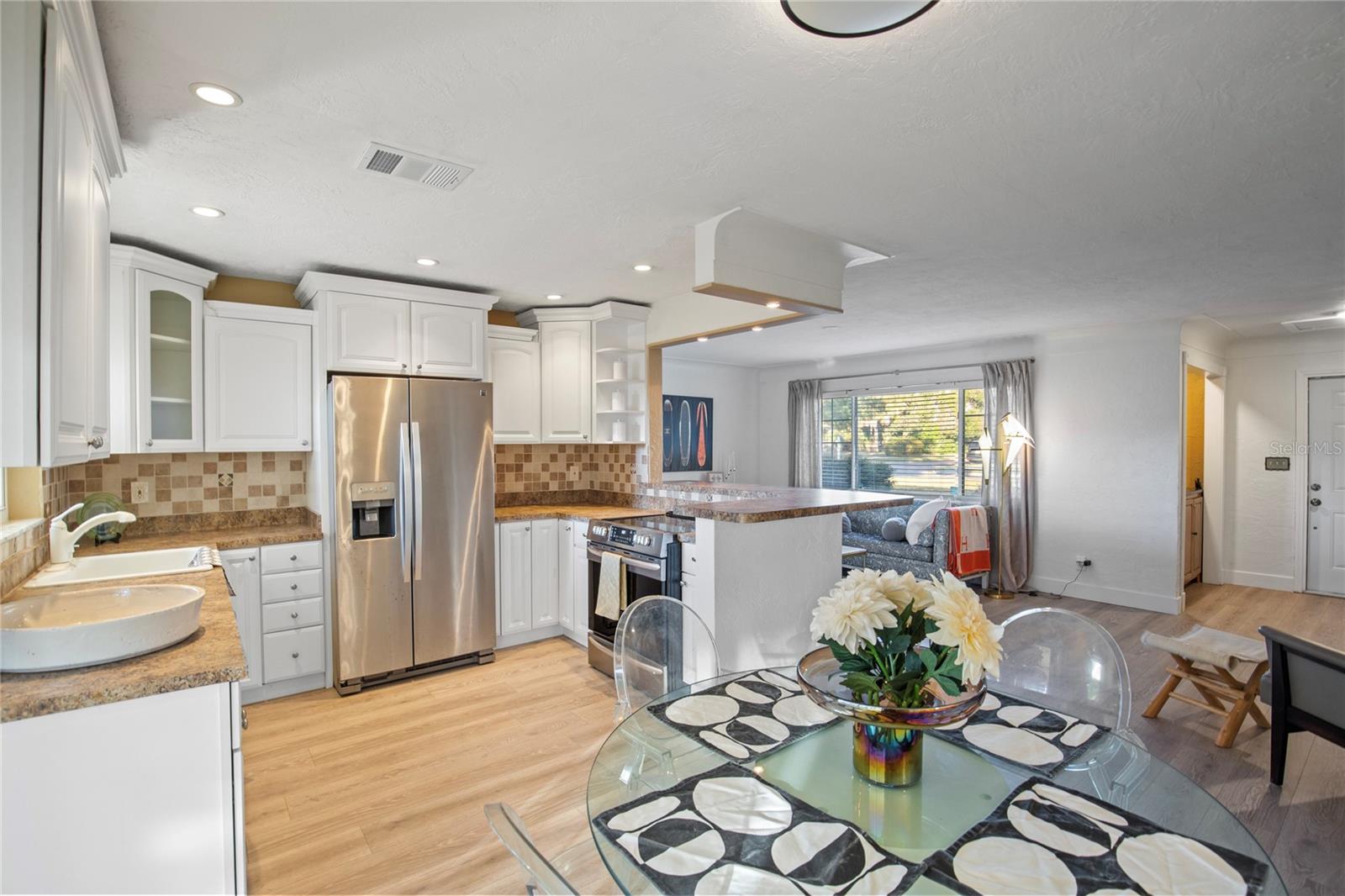 Image 22 of 49 For 226 75th Street N