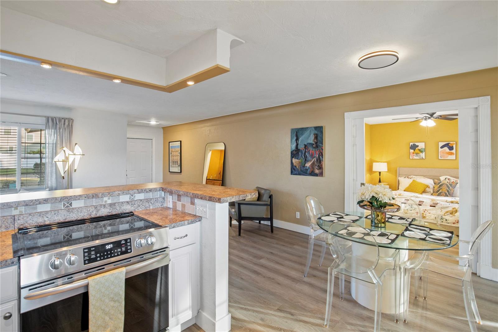 Image 23 of 49 For 226 75th Street N