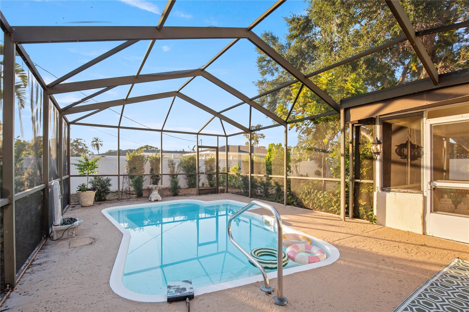 Image 32 of 49 For 226 75th Street N