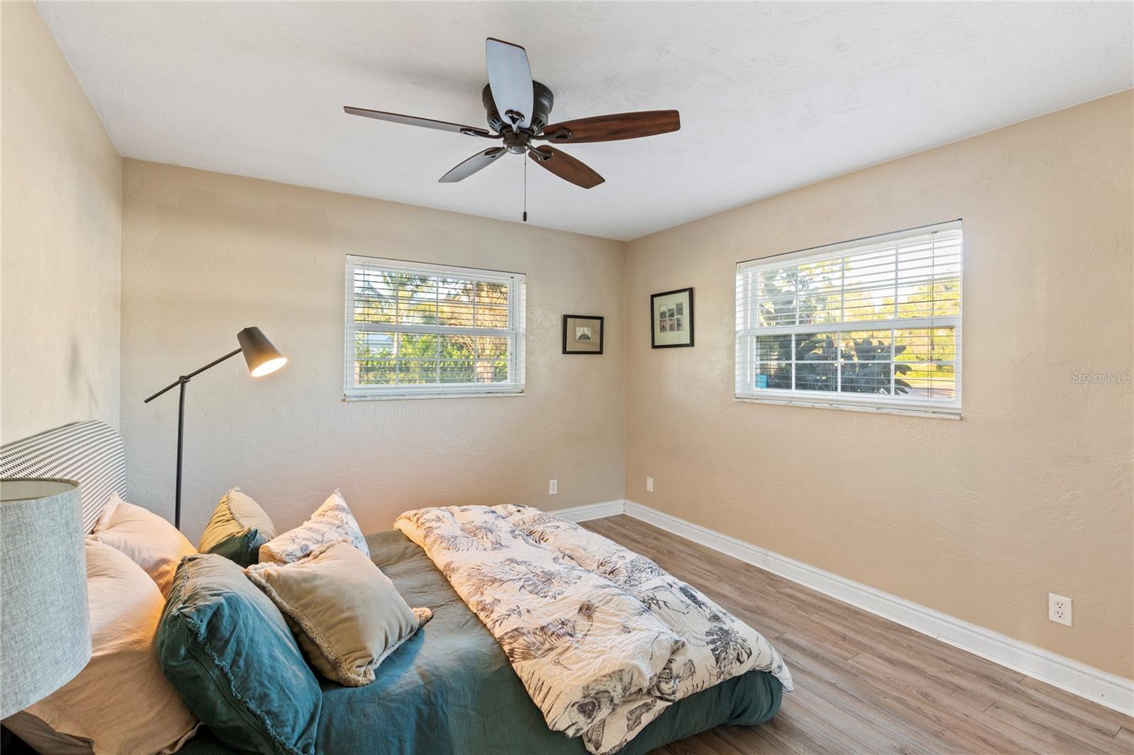 Image 4 of 49 For 226 75th Street N