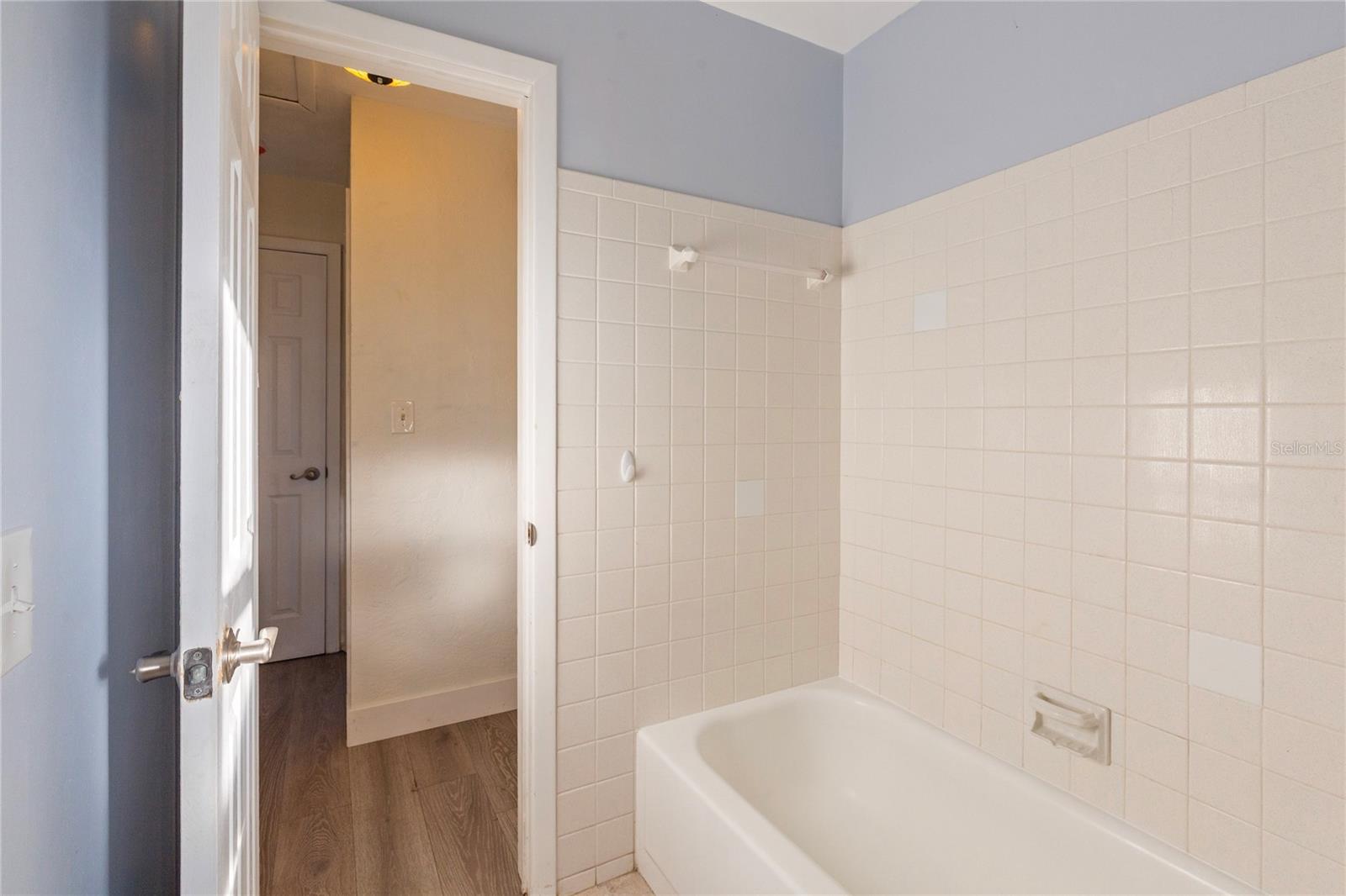 Image 9 of 49 For 226 75th Street N