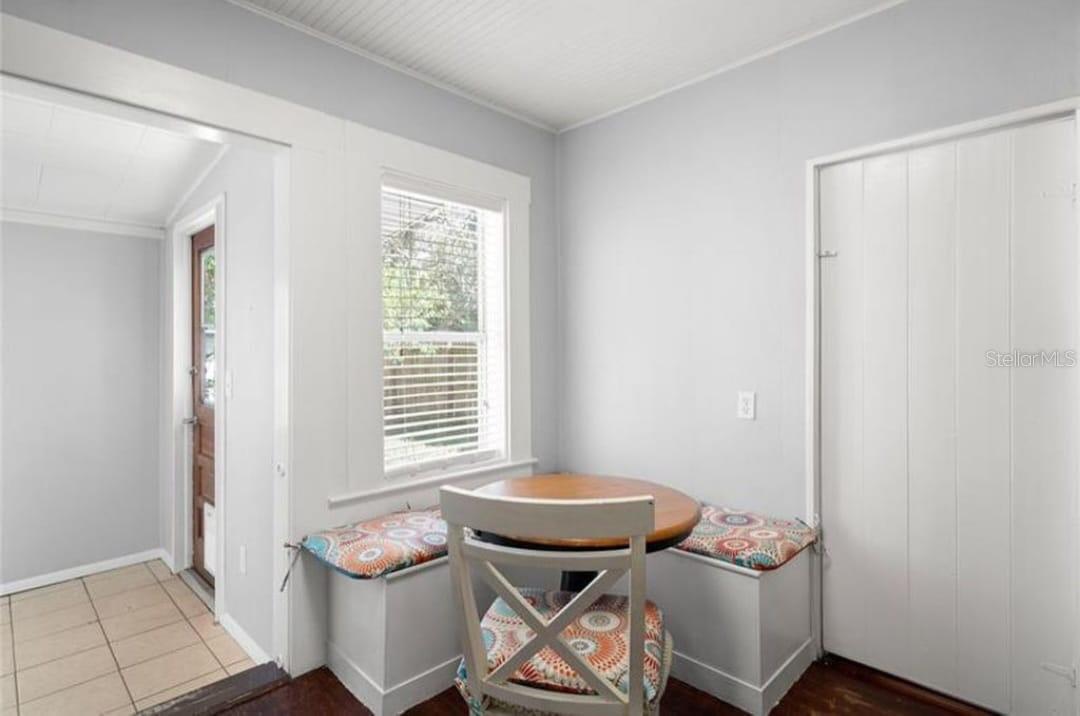 Image 5 of 11 For 1803 Douglas Avenue