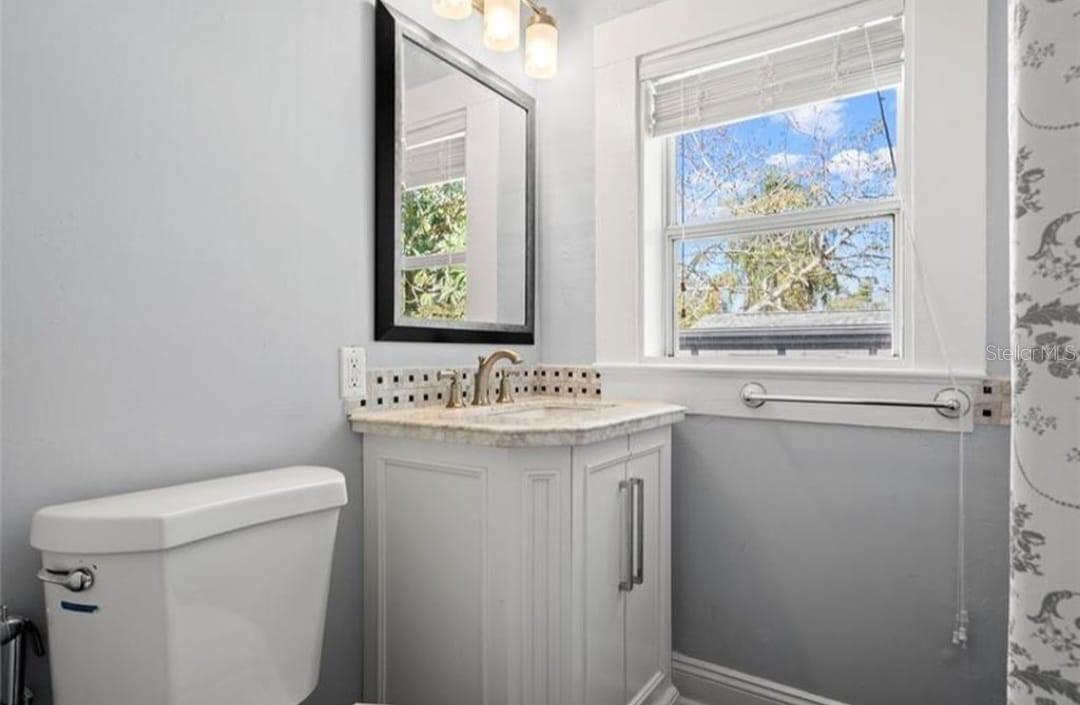 Image 6 of 11 For 1803 Douglas Avenue