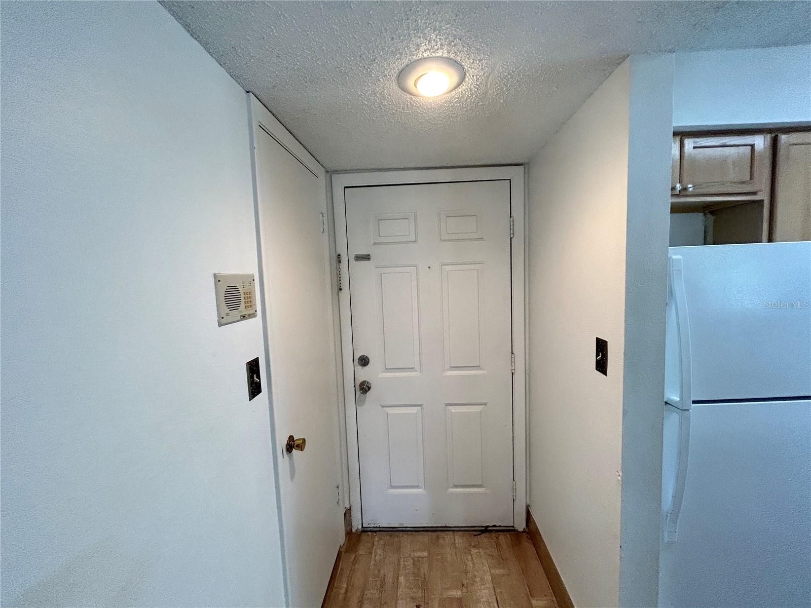 Image 3 of 17 For 8758 Mallard Reserve Drive 102