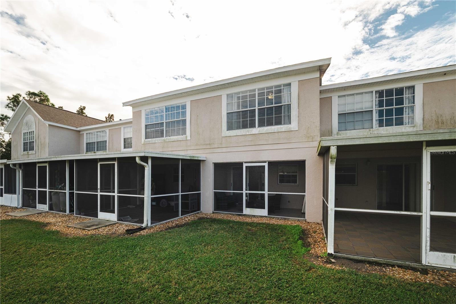 Image 26 of 50 For 429 Kensington Lake Circle